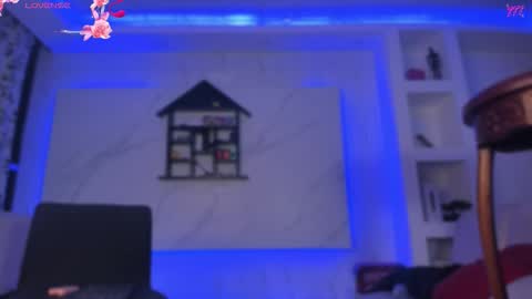 chloe_cooperr online show from 13, 2, 2026