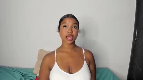 chloe online show from 19, 9, 2025