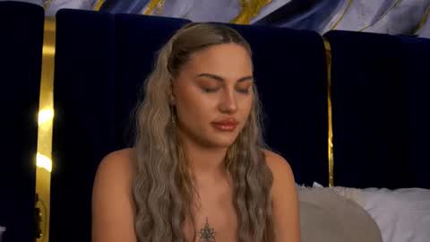 Chloe GraceeX online show from 10, 1, 2026