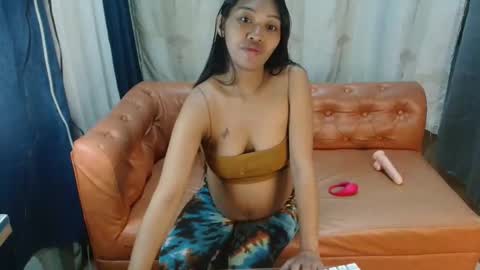 Snapshot of chloe_harlot chatting on 26, 2, 2026 chloe and harlot online show from 26, 2, 2026