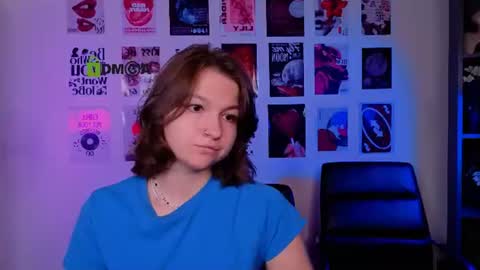 Snapshot of chloe_ley chatting on 9, 7, 2026 chloe_ley online show from 9, 7, 2026