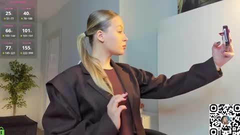 Chloe Lov GTM2 Mon Tue Thu Sat Sun 0400am - 1030m online show from 29, 11, 2025