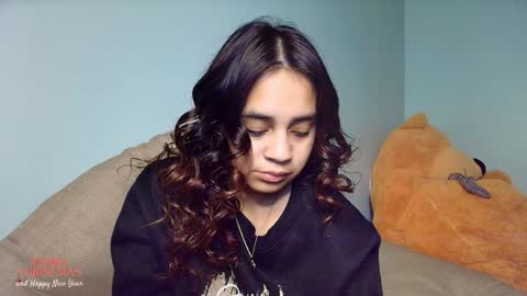 Snapshot of chloe_maia1 chatting on 8, 1, 2025 AMY online show from 8, 1, 2025