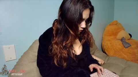 Snapshot of chloe_maia1 chatting on 13, 1, 2025 AMY online show from 13, 1, 2025