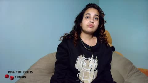 Snapshot of chloe_maia1 chatting on 22, 1, 2025 AMY online show from 22, 1, 2025