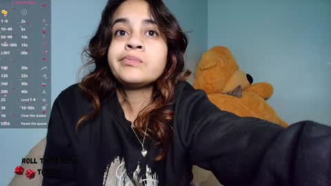 Snapshot of chloe_maia1 chatting on 28, 1, 2025 AMY online show from 28, 1, 2025