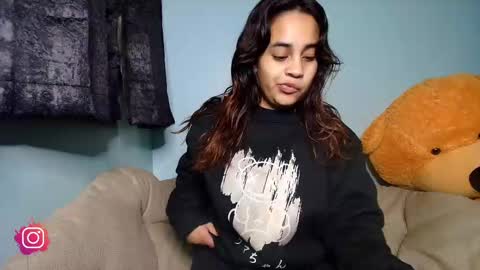 Snapshot of chloe_maia1 chatting on 11, 2, 2025 AMY online show from 11, 2, 2025