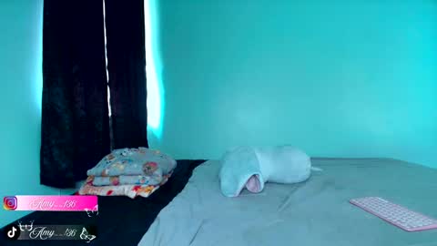 Snapshot of chloe_maia1 chatting on 18, 9, 2025 AMY online show from 18, 9, 2025