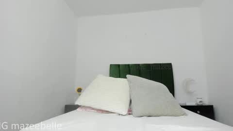 Snapshot of chloe_mazee chatting on 29, 10, 2025 Chloe Maze online show from 29, 10, 2025