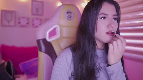 CLOE  online show from 23, 2, 2026