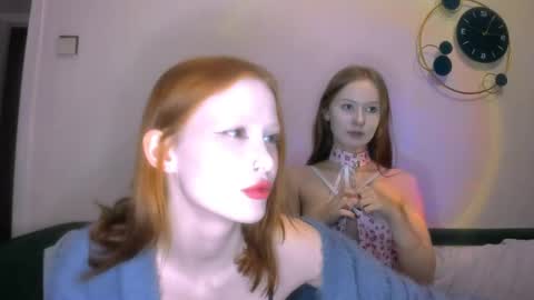 Snapshot of chloe_wifeys chatting on 15, 5, 2026 Chloe online show from 15, 5, 2026