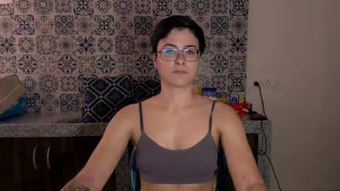 Eva and Sandra online show from 10, 2, 2025