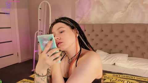 Snapshot of chloebloss0m chatting on 14, 2, 2026 Boni online show from 14, 2, 2026