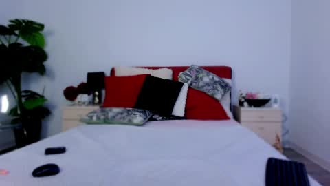 Chloe online show from 26, 3, 2026