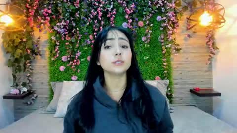 Chloe online show from 10, 1, 2026