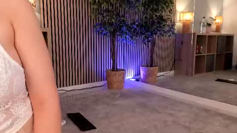 Snapshot of chloekole chatting on 22, 6, 2026 Chloe online show from 22, 6, 2026