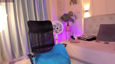 Chloe rosse online show from 28, 3, 2026