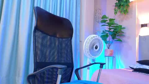 Snapshot of chloerossee chatting on 1, 5, 2026 Chloe rosse online show from 1, 5, 2026