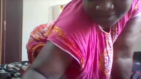Snapshot of chocobabe002 chatting on 16, 5, 2026 chocobabe002 online show from 16, 5, 2026