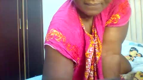 Snapshot of chocobabe002 chatting on 18, 5, 2026 chocobabe002 online show from 18, 5, 2026