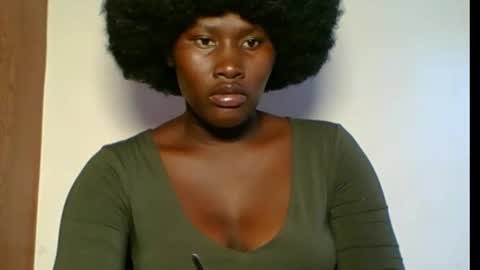 Snapshot of chocolate_sabrina24 chatting on 10, 1, 2026 chocolate sabrina24 online show from 10, 1, 2026