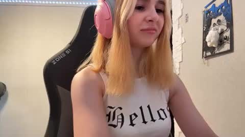 Snapshot of chongtegtmeyer chatting on 24, 7, 2026 Anna online show from 24, 7, 2026