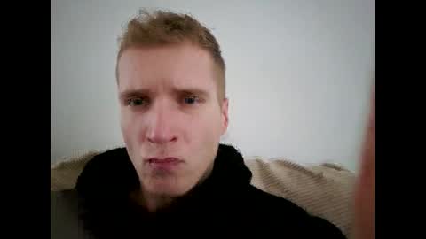 Snapshot of chosentwink chatting on 12, 11, 2025 Johnny online show from 12, 11, 2025