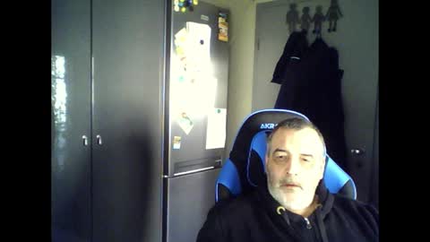 Snapshot of chris250268 chatting on 2, 4, 2026 Chris online show from 2, 4, 2026