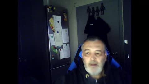 Snapshot of chris250268 chatting on 3, 5, 2026 Chris online show from 3, 5, 2026