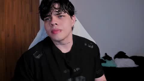 Chris Cooper Independent model online show from 19, 2, 2025