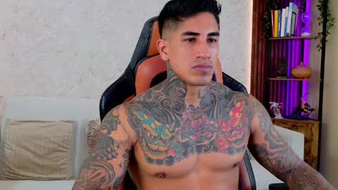 chris reilly online show from 16, 3, 2026