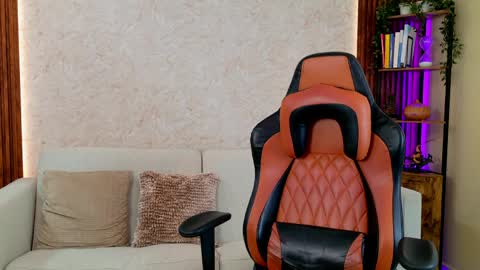 chris reilly online show from 4, 4, 2026