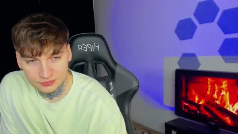 Chris Tyson online show from 22, 2, 2025