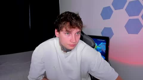 Snapshot of chris_tyson chatting on 25, 6, 2026 Chris Tyson online show from 25, 6, 2026