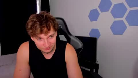 Snapshot of chris_tyson chatting on 26, 6, 2026 Chris Tyson online show from 26, 6, 2026