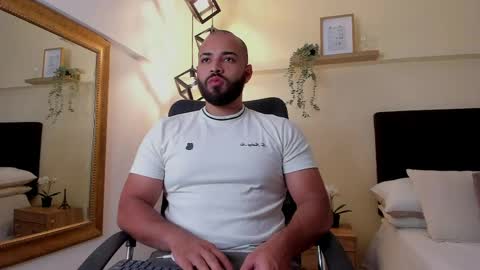 Chris Varden online show from 21, 5, 2026
