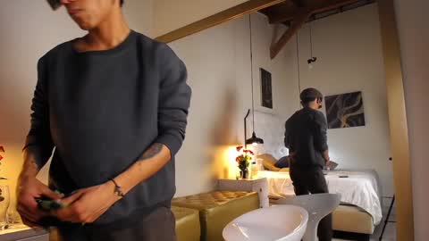 Chris Weell online show from 22, 12, 2024