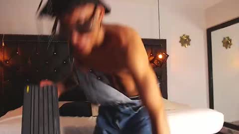 Chris Weell online show from 24, 12, 2024