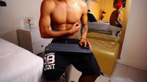 Chris Weell online show from 3, 1, 2025