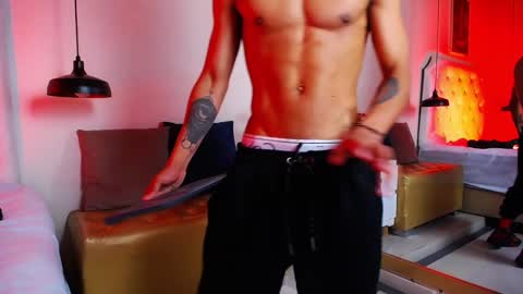 Chris Weell online show from 19, 2, 2025