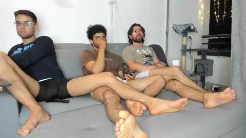 Im Chirs IM MODEL INDEPENDT online show from 25, 11, 2025