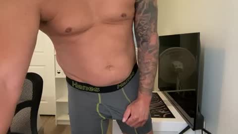 chrisjones00 online show from 13, 7, 2026