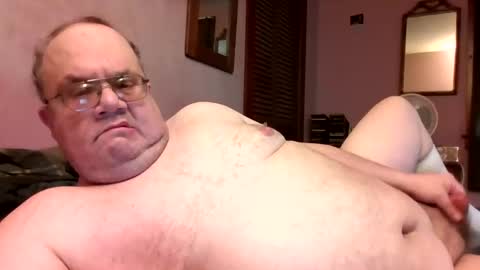 Snapshot of chrismini312 chatting on 15, 4, 2026 Chris The Jerk Off King online show from 15, 4, 2026