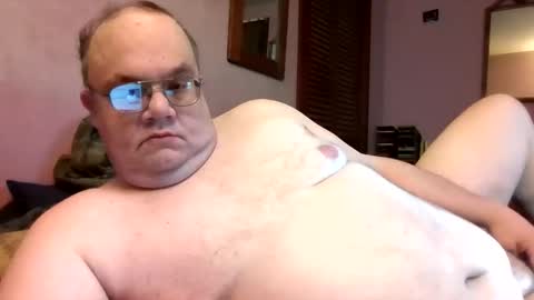 Snapshot of chrismini312 chatting on 28, 4, 2026 Chris The Jerk Off King online show from 28, 4, 2026