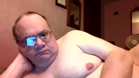 Snapshot of chrismini312 chatting on 18, 5, 2026 Chris The Jerk Off King online show from 18, 5, 2026