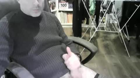 chrisprngr online show from 12, 2, 2026