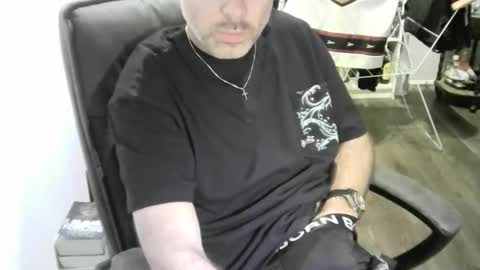 chrisprngr online show from 8, 6, 2026
