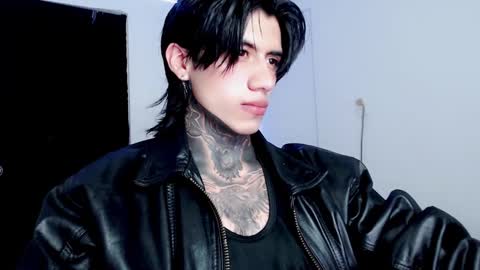 Snapshot of chriss_opp chatting on 13, 2, 2025 CHRIS  INDEPENT MODEL online show from 13, 2, 2025