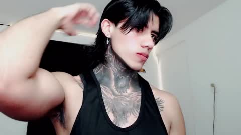 Snapshot of chriss_opp chatting on 22, 2, 2025 CHRIS  INDEPENT MODEL online show from 22, 2, 2025