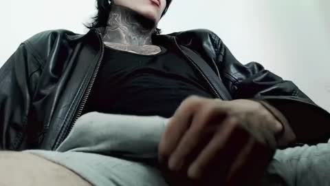 Snapshot of chriss_opp chatting on 10, 3, 2025 CHRIS  INDEPENT MODEL online show from 10, 3, 2025